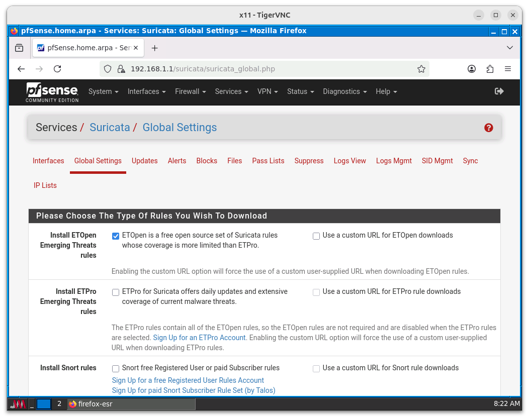 Habilitamos la descarga de las reglas de *Emerging Threats Open (ETOpen)*